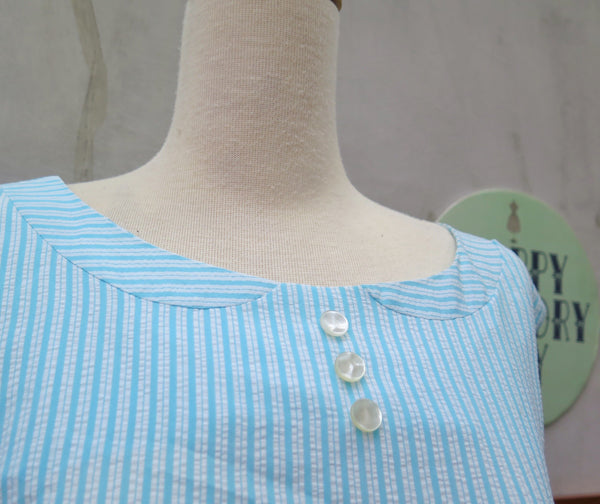 Hello Collar! | PLUS SIZE Vintage 1950s 1960s Cheesecloth Blue white stripes Faux Peter Pan Collar Shift Dress