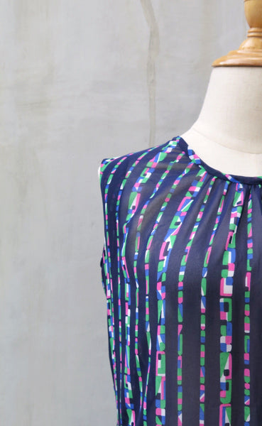 Shifting patterns | Vintage 1960s 1970s Vertical stripes confetti pink green white Striped shift dress