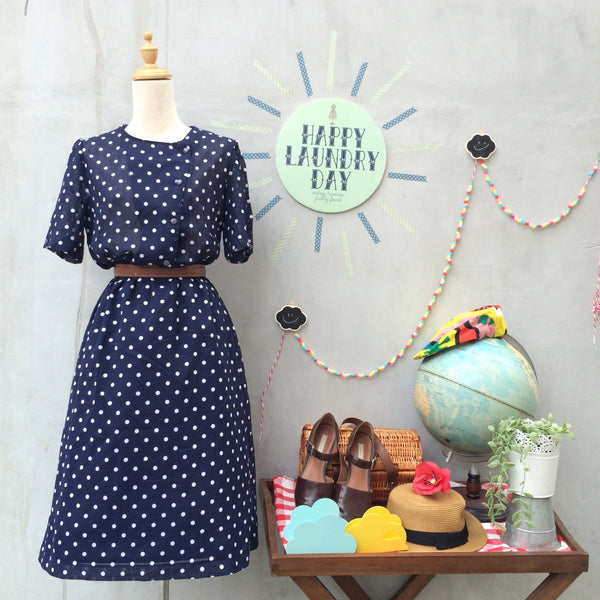 Timeless Two-step | Vintage 1940s 1950s Navy blue and white polka dot Day Dress with Cute sleeves & buttons