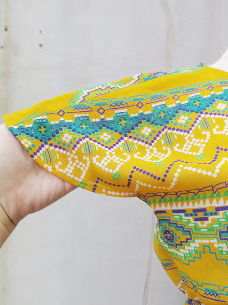 Yellow birdie told me | Vintage 1960s 1970s Ethnic hippie aztec print Midi Dress