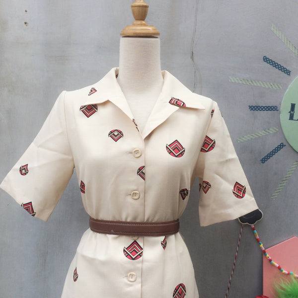 SALE! | Blush from the past | Vintage 1960s pink blush beige Geometric Tulip print Shift Dress