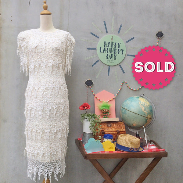 Laced with Cream | Vintage 1980s-does-1920s Lace Wiggle Dress | Vintage wedding dress or dinner gown