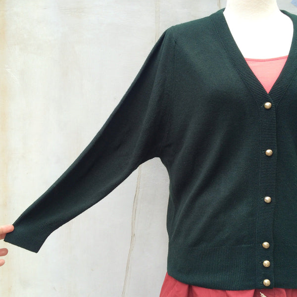 Forest in the Wind | Vintage 1940s 1950s Forest green Grandpa Lacoste-style Cardigan Sweater with Gold buttons