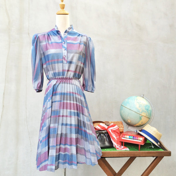 SALE! | Sheen-a Hippie Princess | Vintage 1970s elegant hostess Striped ombre longsleeve Dress