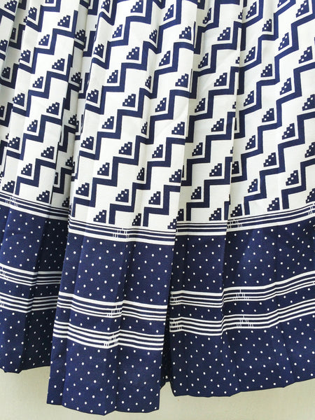 Made in Singapore | Rare Vintage 1970s made-in-singapore Geometric Print Skirt