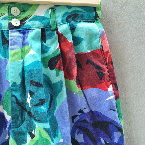 Summer Short-y | Vintage 1980s Espirit floral Shorts Culouttes