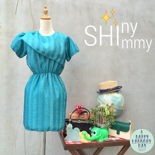 SALE | Shiny Shimmy | Vintage 1980s short lame thread style Front flap Mini Dress