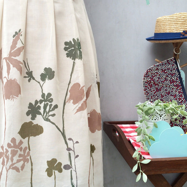 Woodland Shadows | Vintage 1970s Chiffon floral Plant Silhouette print Pleated skirt