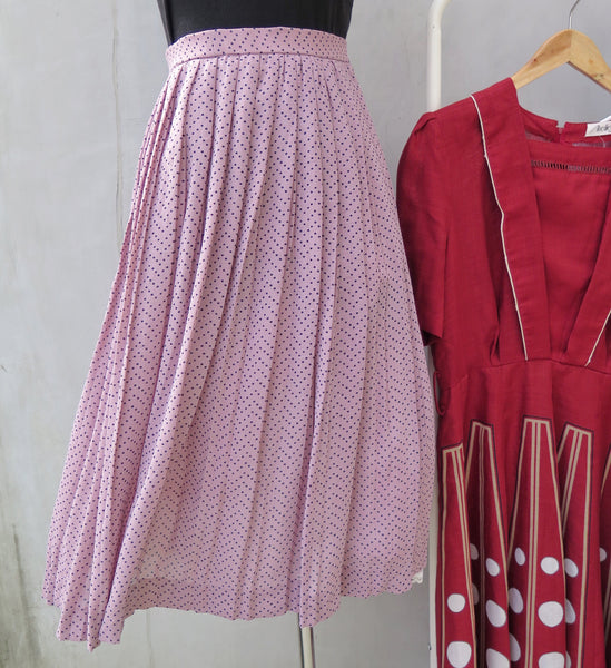 Hannah | Vintage 1960s 1970s lavender purple polka dot pleated chiffon skirt