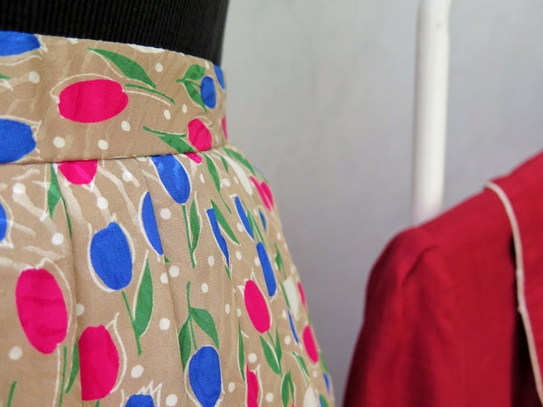 Trudy | Vintage 1960s 1970s satin retro summer tulip print skirt