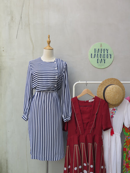 Megan | Vintage 1980s-does-1920s quirky office lady vibe Blue white vertical stripes dress