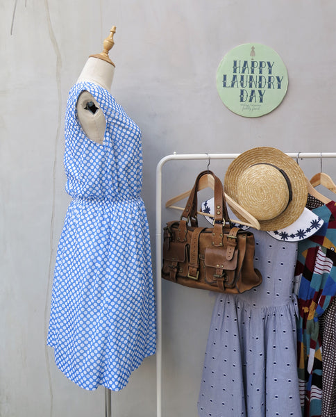 Claudia | Vintage 1960s 1970s metal zip blue white polka dot dress