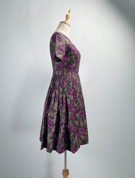 Viva En Rose | Vintage 1950s 1960s Madmen era cocktail dress with rose print