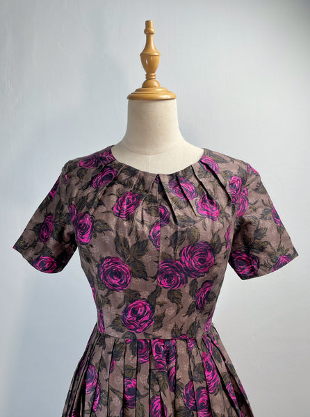 Viva En Rose | Vintage 1950s 1960s Madmen era cocktail dress with rose print