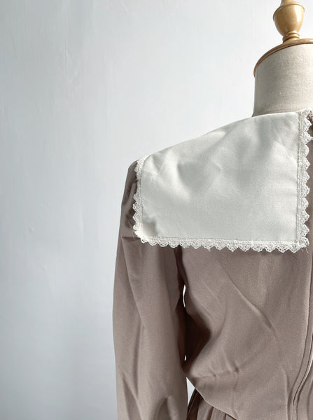 Amy Anne | Vintage 1980s-does-1900s Victorian-style lace bib khaki beige dress