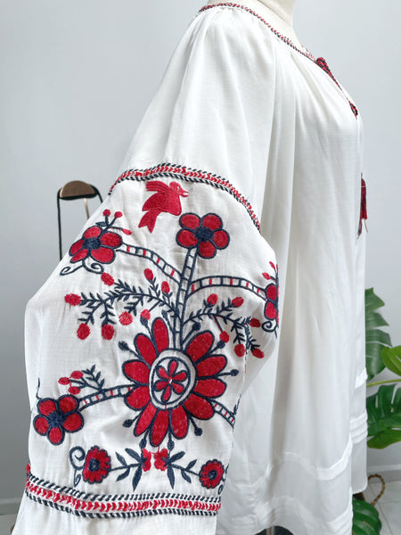 Vintage 1960s 1970s Hippie style Embroidered Boho Tunic Dress - Off-White Cotton Blend | {Rare Find}
