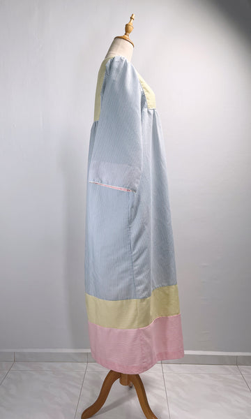 Must Have ! | Aurora | Vintage 1960s 1970s Pastel cheesecloth fabric striped dress