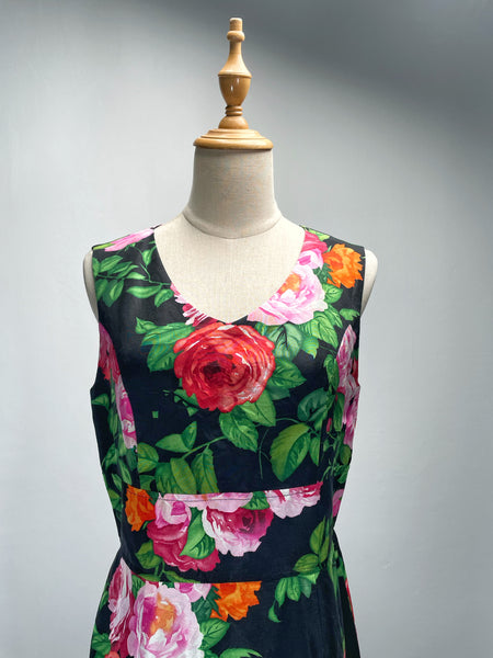 Must Have | 100% Silk Vintage 1960s 1970s Rose print Silk Dress