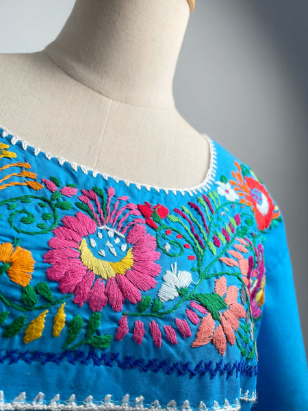 { Rare find } Hosanna | Vintage 1960s Oxacan Mexican embroidered Blouse in aquamarine blue