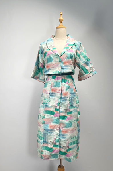 Frances | Vintage 1980s-does-1940s pastel watercolour print large collared fitted silhouette dress with pockets