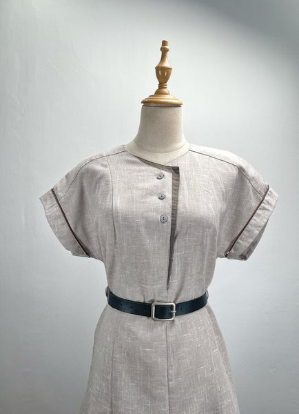 Terry | Vintage 1980s-does-1940s asymmetrical button flap dress