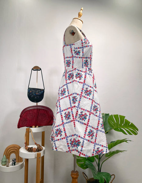 Vintage 1950s 1960s Country chic cottage core Sun dress | Merrill |