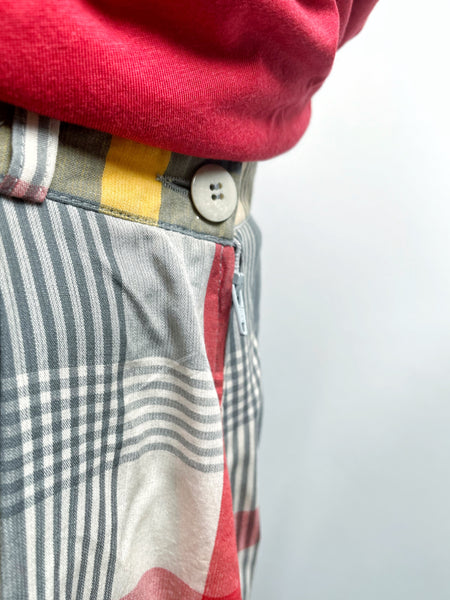 Eva | Vintage 1970s plaid yellow red grey skirt with big pockets