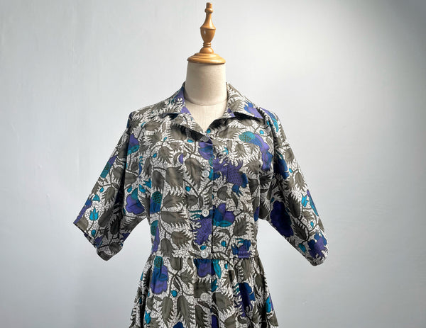 Charlotte | Vintage 1980s Batik style Holiday shirt dress