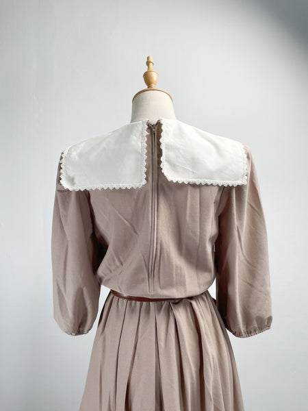 Amy Anne | Vintage 1980s-does-1900s Victorian-style lace bib khaki beige dress