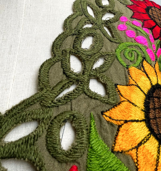 Philly | Vintage 1970s 1980s khaki green embroidered cutout floral motif blouse