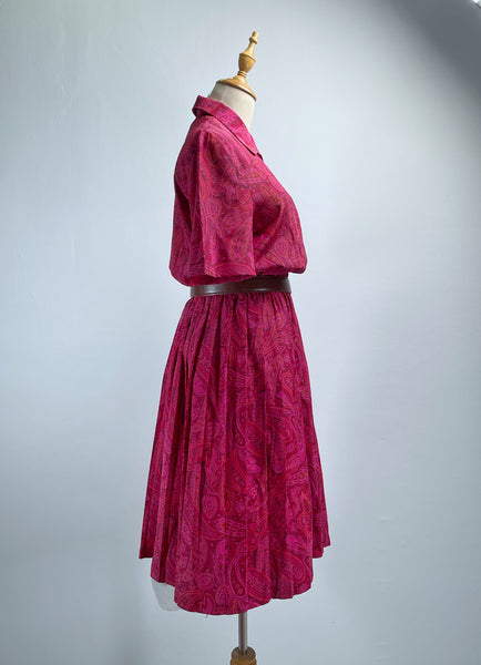 Must-have | Peyton | Vintage 1980s paisley pink red and orange jacket lapel dress | size S - M