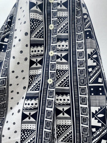 Fenn | Vintage 1980s 1990s geometric monochrome blue and ecru print skirt with pockets