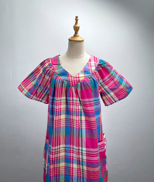 Happy | Vintage 1980s madras checks Dress with ruffles and flared tulip sleeves