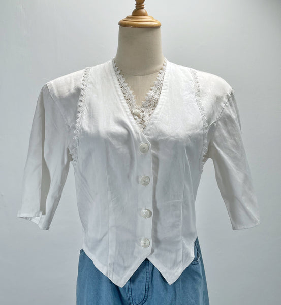 Must Have | Marie | Vintage 1980s lace accents cropped faux-vest top blouse