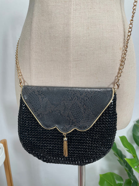 Vintage Disco era 1970s 1980s mesh and scalloped flap pouch bag