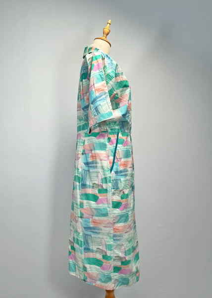Frances | Vintage 1980s-does-1940s pastel watercolour print large collared fitted silhouette dress with pockets
