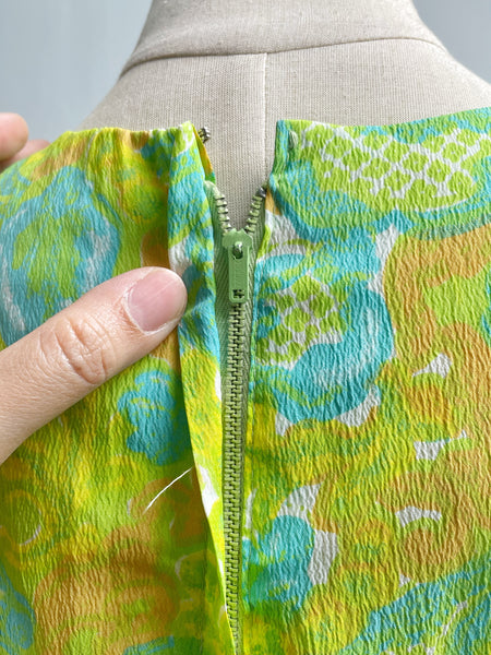 Stila | Vintage 1960s paisley retro print pleated Preppy chic Dress