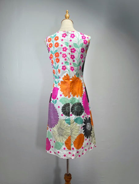 Twix | Vintage 1960s Twiggy mod flower power sheath mini dress