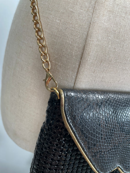 Vintage Disco era 1970s 1980s mesh and scalloped flap pouch bag