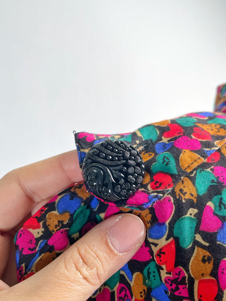 Hearts in flight | Vintage 1980s hearts-print dress with Embellished buttons