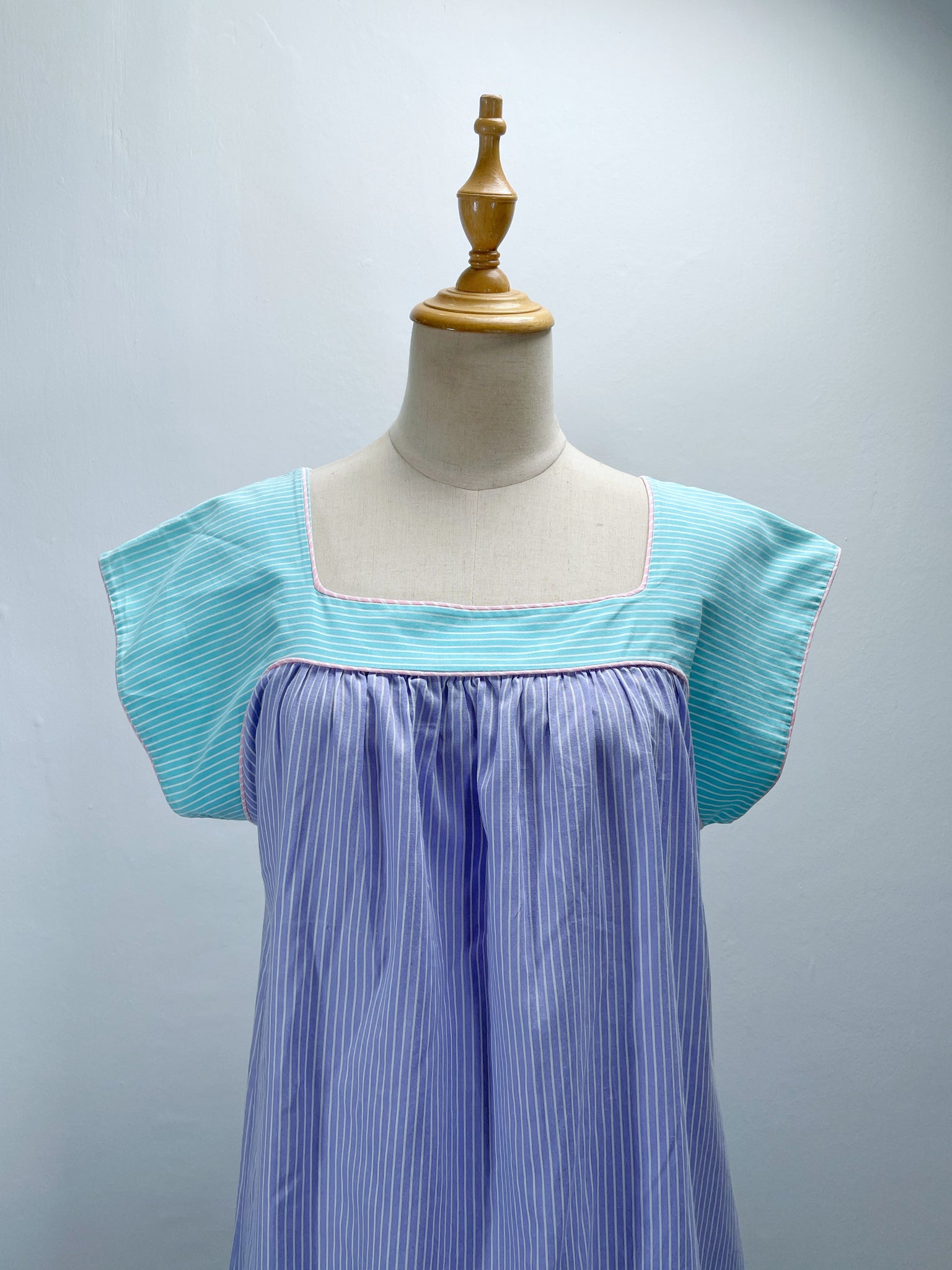 Serene | Vintage 1970s 1980s Pastel tri-color striped dress