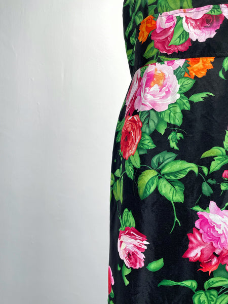 Must Have | 100% Silk Vintage 1960s 1970s Rose print Silk Dress