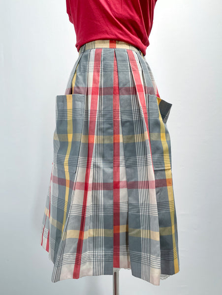 Eva | Vintage 1970s plaid yellow red grey skirt with big pockets