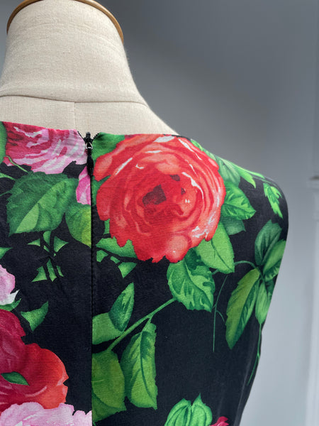 Must Have | 100% Silk Vintage 1960s 1970s Rose print Silk Dress