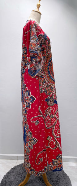 Frankie | Vintage 1960s 1970s Dashiki Handkerchief sleeves Long maxi Batik print dress