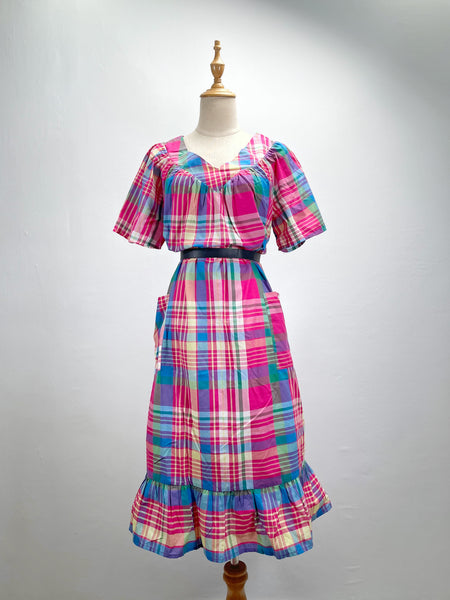 Happy | Vintage 1980s madras checks Dress with ruffles and flared tulip sleeves