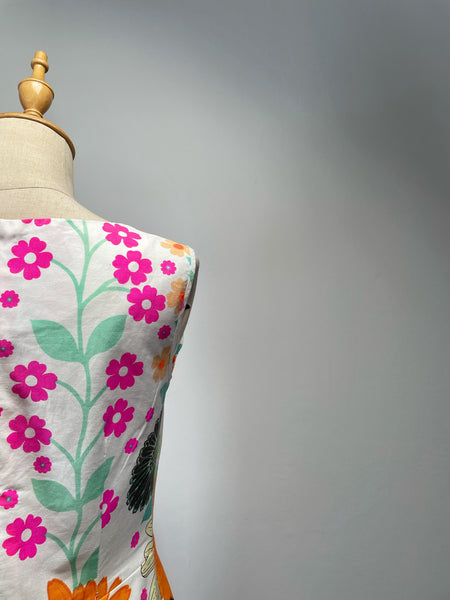 Twix | Vintage 1960s Twiggy mod flower power sheath mini dress