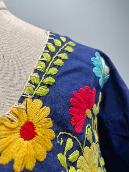 Valencia | Vintage 1960s 1970s Navy blue embroidered Mexican Kaftan Dress