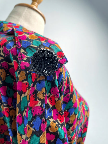 Hearts in flight | Vintage 1980s hearts-print dress with Embellished buttons