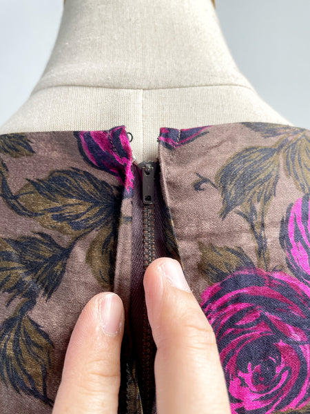 Viva En Rose | Vintage 1950s 1960s Madmen era cocktail dress with rose print